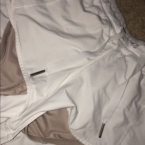 Size 2 lululemon hotty hot shorts